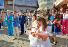 A Rúa celebró su procesión de la Virgen de Fátima en Fontei