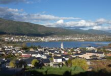 Una fiesta de jóvenes de A Rúa desencadena contagios y PCRs