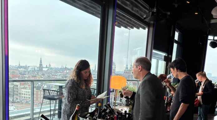 Vinos y destilados gallegos se promocionan en Países Bajos