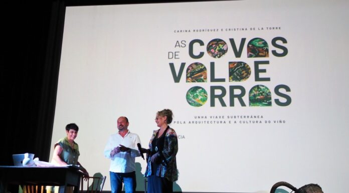El libro «As covas de Valdeorras» se presenta en Vilamartín