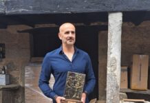 El cantautor Carlos Domínguez acerca «Un tiempo mejor» a O Bolo, el 31 de mayo