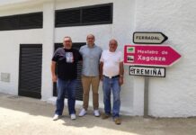 Daniel y Julio Brasa restauran una casa como apartamentos turísticos en Tremiñá