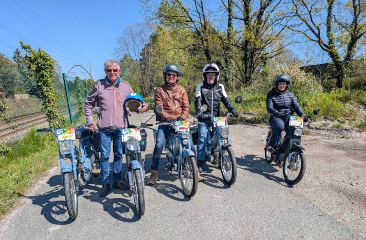 El Camino en «Mobylette»: 1.100 kilómetros de Francia a Compostela