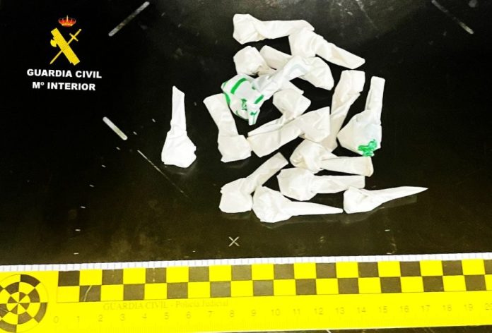 valdeorrasdecerca_Equipo Roca de la Guardia Civil de A Rúa_tráfico de drogas_2026_05_11 detenido en O Barco por tráfico de drogas, Equipo Roca de la Guardia Civil de A Rúa