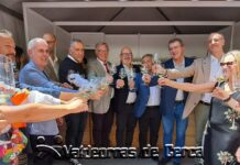 Valdeorras exalta su «godello» en el 25 aniversario de su Feira do Viño