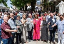 La Feira do Viño de Valdeorras ensalza la singularidad de sus vinos y el «mejor godello del mundo»