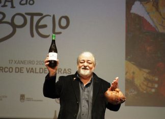 Luis Paadín, enólogo y sumiller, en la Festa do Botelo de O Barco de Valdeorras