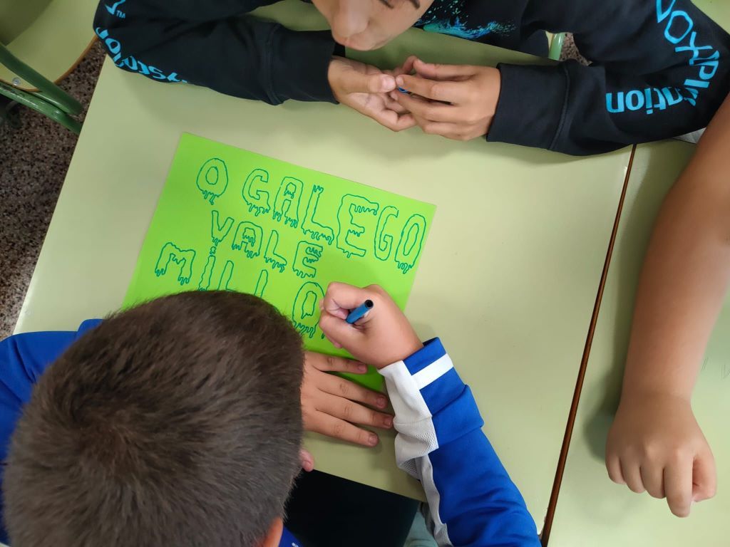 Escolares de Valdeorras traballarán a lingua galega ca poesía de Florencio