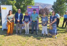 «No caminas sola», la campaña dirigida a peregrinas fue presentada en A Rúa con una exhibición de medios de la Guardia Civil No caminas sola, peregrinas, Guardia Civil