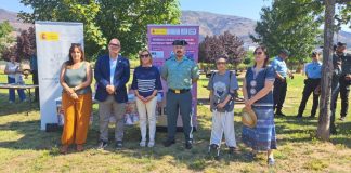 «No caminas sola», la campaña dirigida a peregrinas fue presentada en A Rúa con una exhibición de medios de la Guardia Civil No caminas sola, peregrinas, Guardia Civil