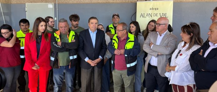 valdeorrasdecerca_Luis Planas_ministro_A Rúa_2025_09_25 (1)