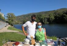 Marisa Fernández cocinó su «caldo de fréxoles» con Sergio Fernández