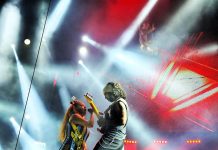 Gran comienzo de las fiestas de verano en A Rúa: Dos sesiones, dos grupos y baile sin descanso