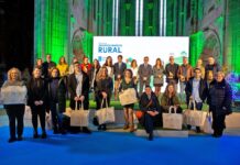 «Outonía» recibe dos premios por su contribución al desarrollo rural