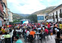 El Concello de O Barco autoriza barras y pantallas en el exterior de locales para la final del Mundial de fútbol previa solicitud y pago del canon