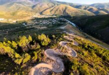 Nace «Quereño Bike Trails», el innovador lugar para el ciclismo que transforma un monte devastado por los incendios en un nuevo espacio