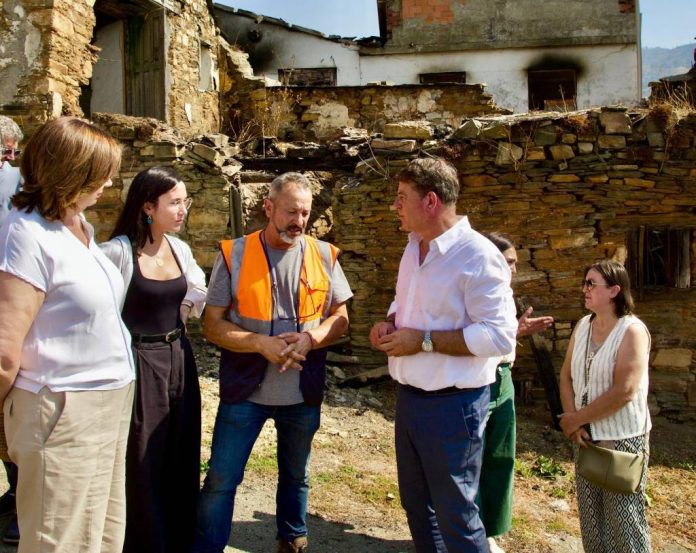 valdeorrasdecerca_San Vicente de Leira_Besteiro_2025_08_25