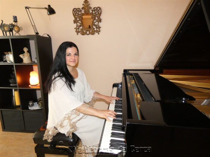 valdeorrasdecerca_Sara Marianovich_Sueños_pianista_O Barco_23_06_2021 (10)