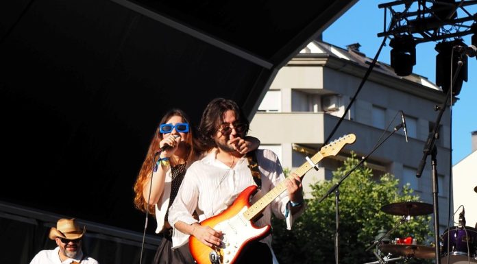 El SilFest Valdeorras late a orilla del río Sil