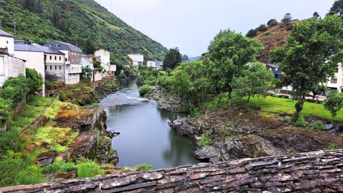 valdeorrasdecerca_Sobradelo_río Sil_Carballeda_2026_07_02 Sobradelo, Carballeda de Valderoras