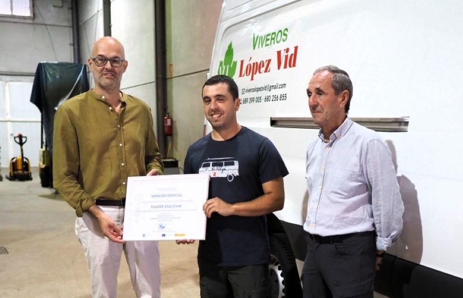 Martín Alemparte entregó una mención especial a Viveros López Vid por el proyecto «Plantavid», ejemplo de innovación