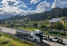 Desprendimiento de cascotes del puente de Tremiñá (O Barco) sobre la N-120
