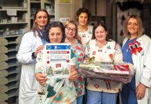 Reanimación, Lencería y Farmacia del Hospital ganan el concurso de decoración navideña