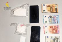 El Equipo Roca de la Guardia Civil de A Rúa detiene a un vecino en O Barco por tráfico de drogas