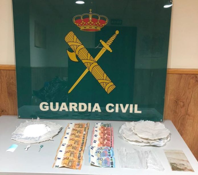 valdeorrasdecerca_detenidos_Guardia Civil_Equipo Roca_A Rúa_2026_01_26 Detenidos por el Equipo Roca de la Guardia Civil de A Rúa por tráfico de drogas