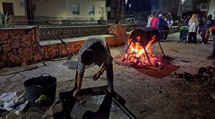 El magosto de A Rúa Vella abre hoy la temporada en Valdeorras