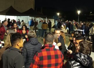 A Rúa Vella celebró su tradicional magosto
