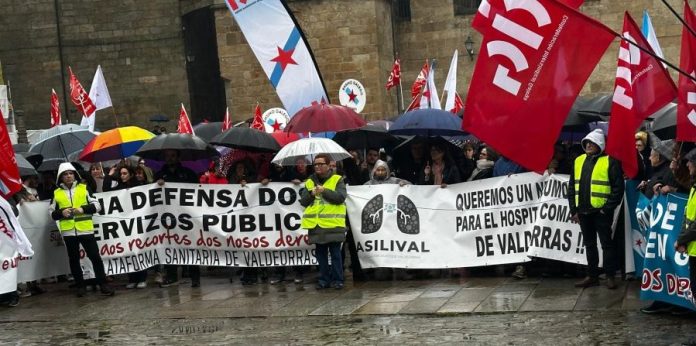 valdeorrasdecerca_manifestación por la sanidad_Santiago de Compostela_2026_02_01 (1) Valdeorras, en la manifestación por la sanidad