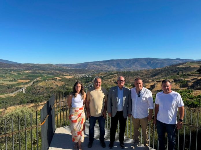 valdeorrasdecerca_mirador de Outardepregos_Eladio Santos_2026_07_03