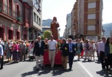 Día grande de Santa Rita en O Barco: La procesión de las rosas