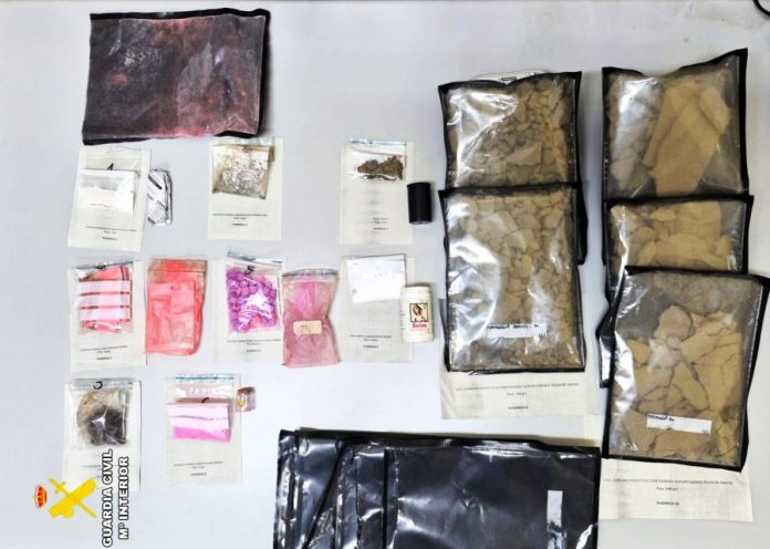 valdeorrasdecerca_tráfico de drogas en Viana_detenidos_2026_10_05