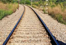 O BNG pide ao Goberno que aclare por qué un tren quedou parado en Ivedo (Montefurado) tren
