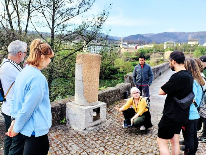 valdeorreasdecerca_rutas que rexeneran_Inorde_A Rúa_Petín_2026_03_21 (3) Petín en las Rutas que rexeneran