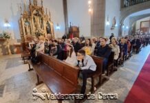 A Rúa festejó la Virgen de Fátima sin procesión por la lluvia